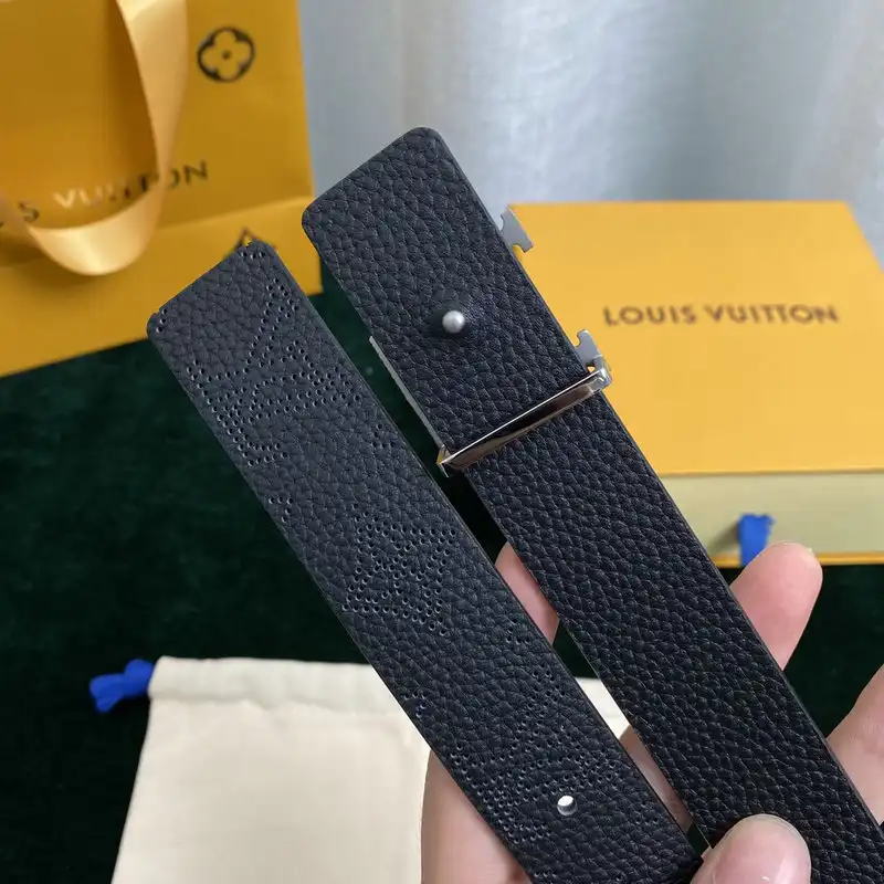 Replica LV Belts 2202XA0049 0129