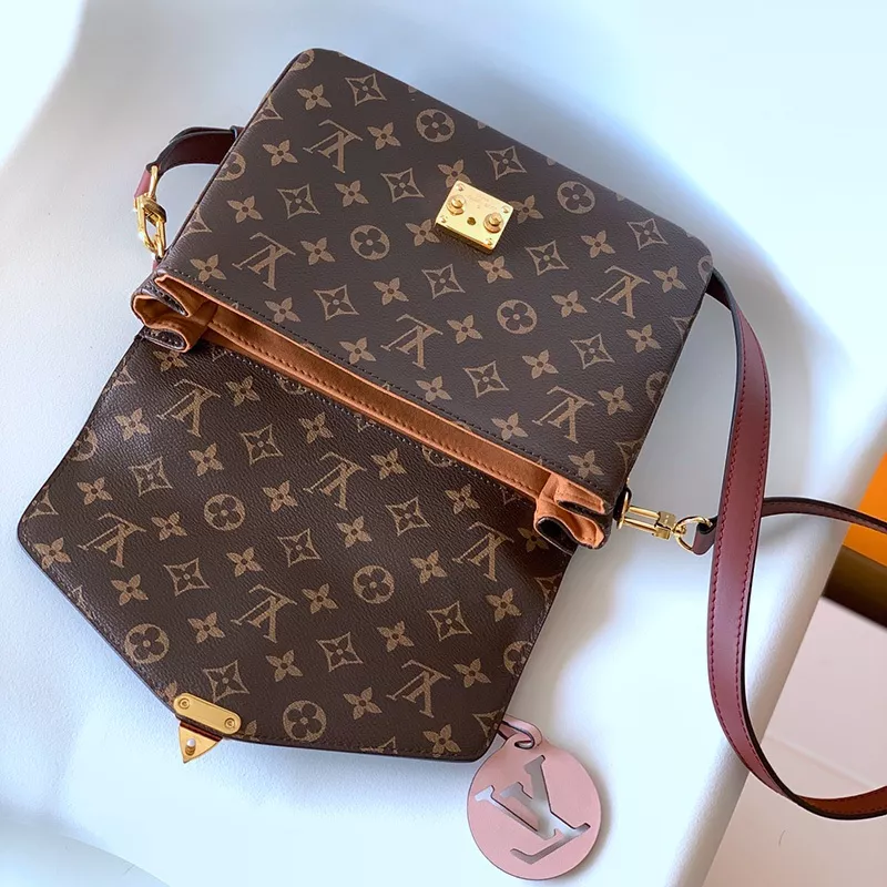 Cheap LV Bags 2405YA0105 0116