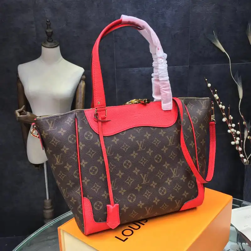 Reps LV Bags 19T1L0608 0130