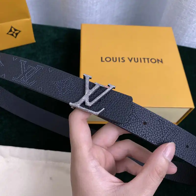 Replica LV Belts 2202XA0049 0129