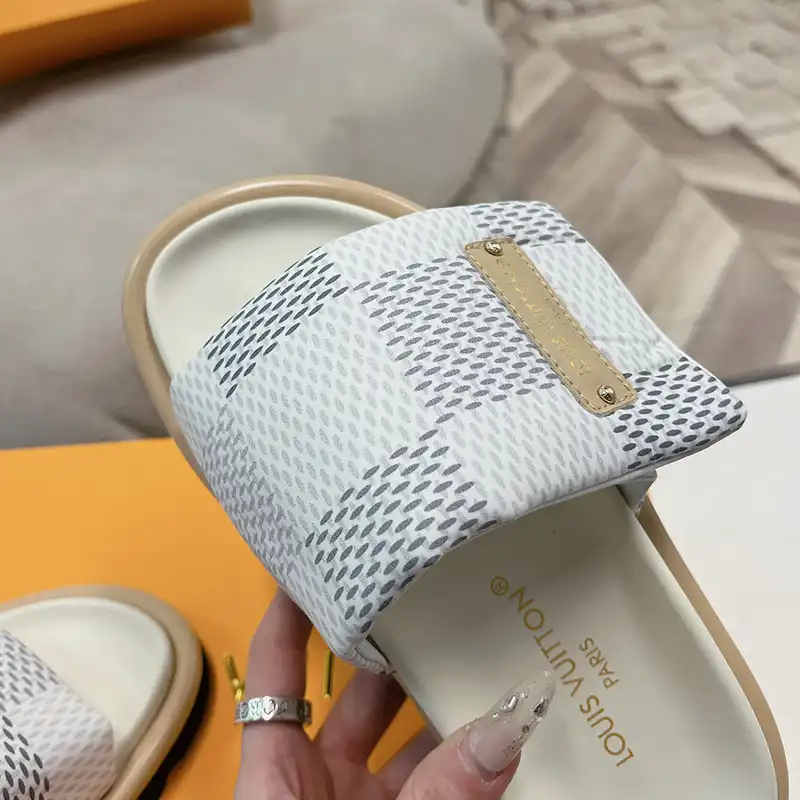 Affordable LV Shoes 2405SH0020 0122