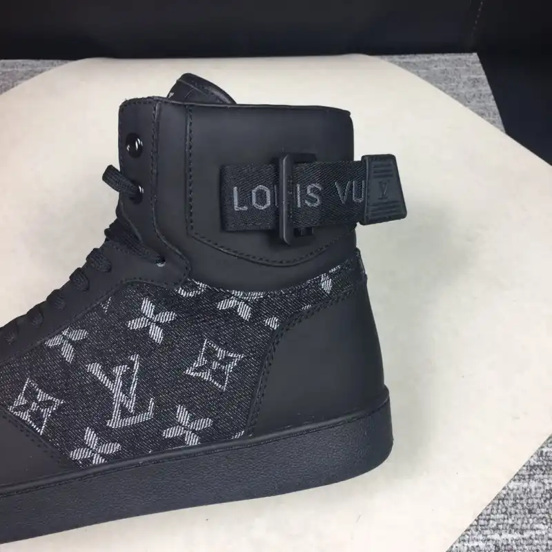 Affordable LV Shoes 1911SH0001 0205