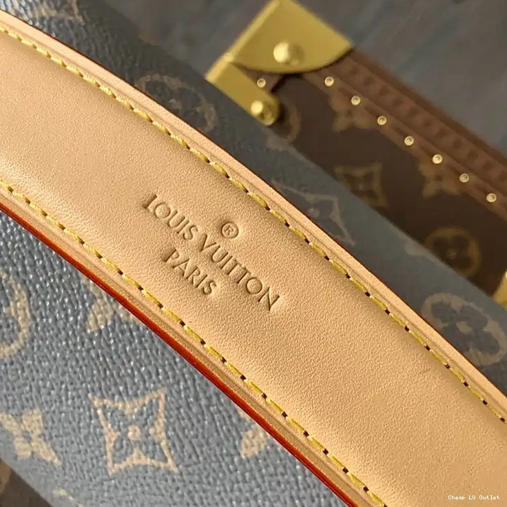 Reps 2409YA0067 LV Bags 0226