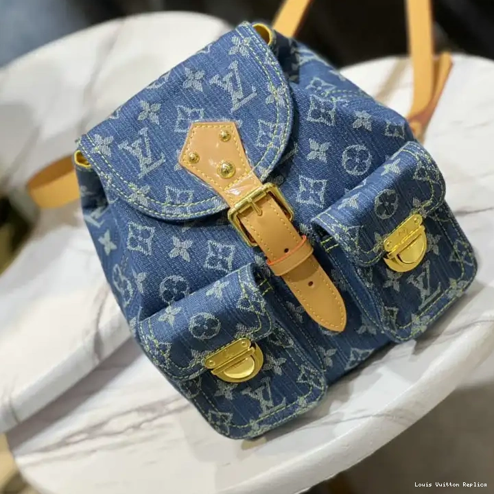 Reps Bag 2207YA0051 LV 0218