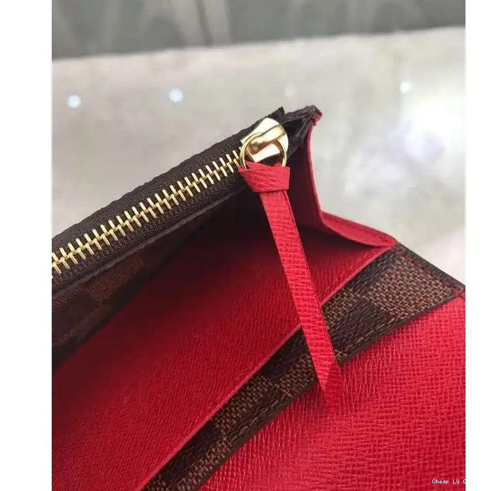 Reps 19T1L0437 Bags LV 0221