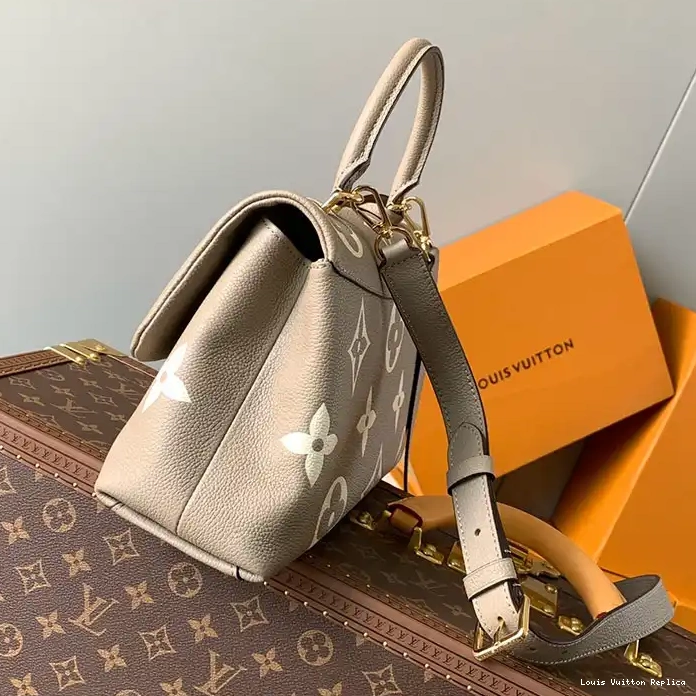 Replica LV 2409YA0054 Bags 0211