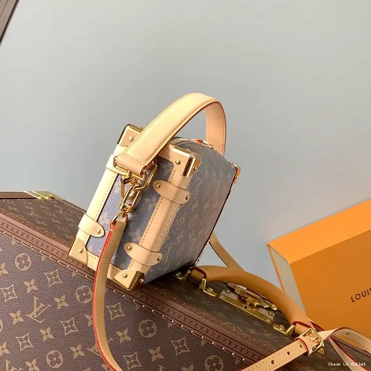 Reps 2409YA0067 LV Bags 0226