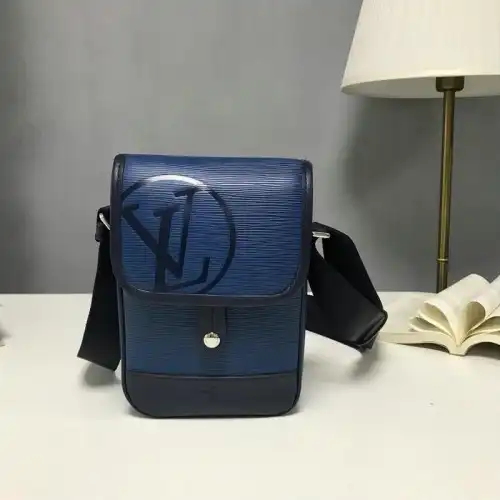 Replica LV Bags 19T1L0237 0201