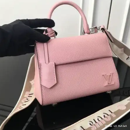 Reps LV Bag 2208DJ0012 0221