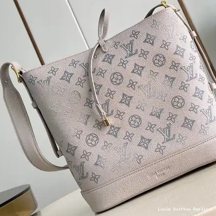 Affordable 2410YA0182 LV Bags 0209