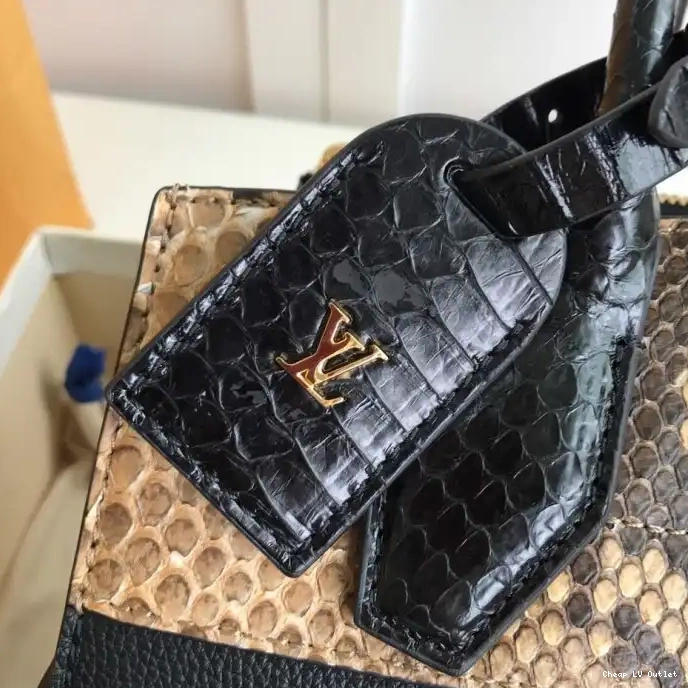 Replica LV 19B570384 Bags 0211