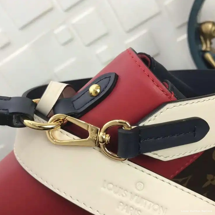 Reps 19T1L0042 LV Bags 0217