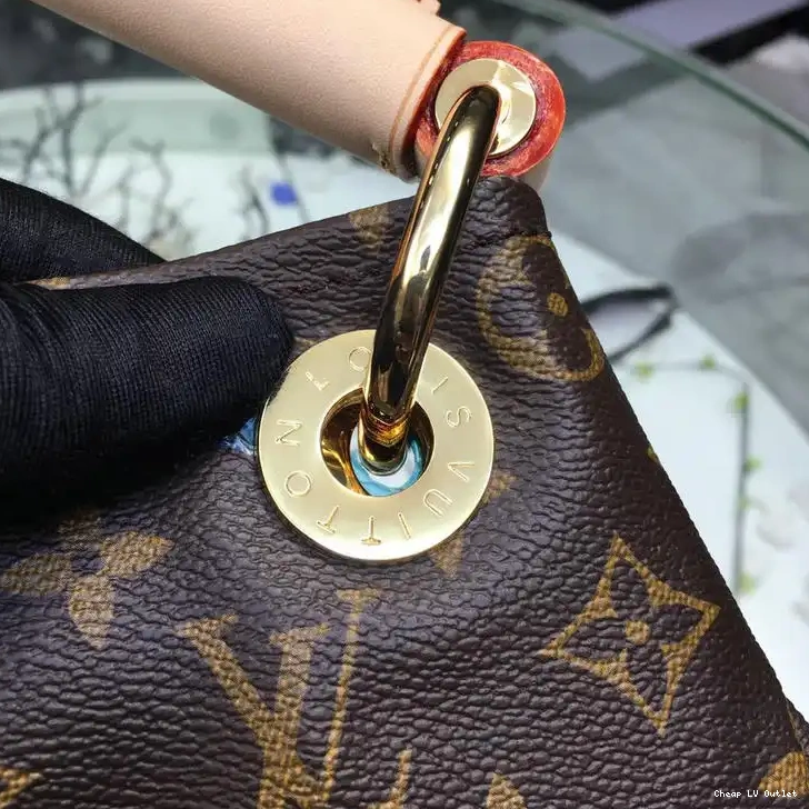 Reps LV 19T1L0046 Bags 0208