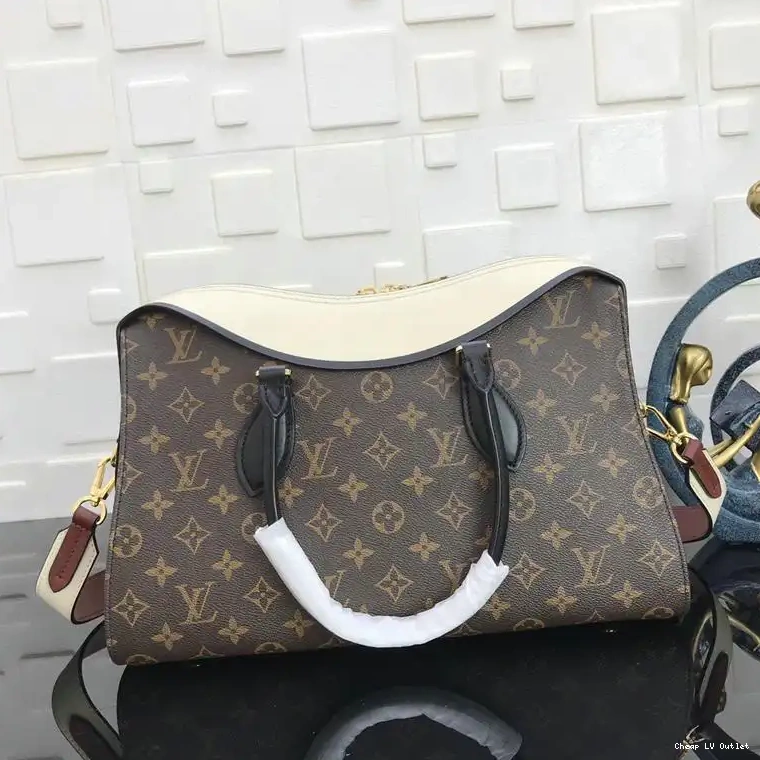 Affordable LV Bags 19T1L0334 0226