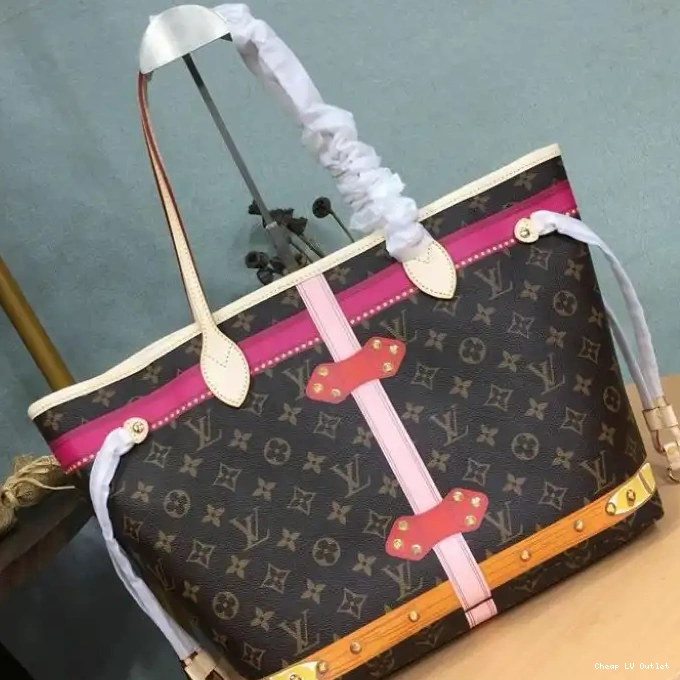 Cheap 19T1L0392 Bags LV 0219