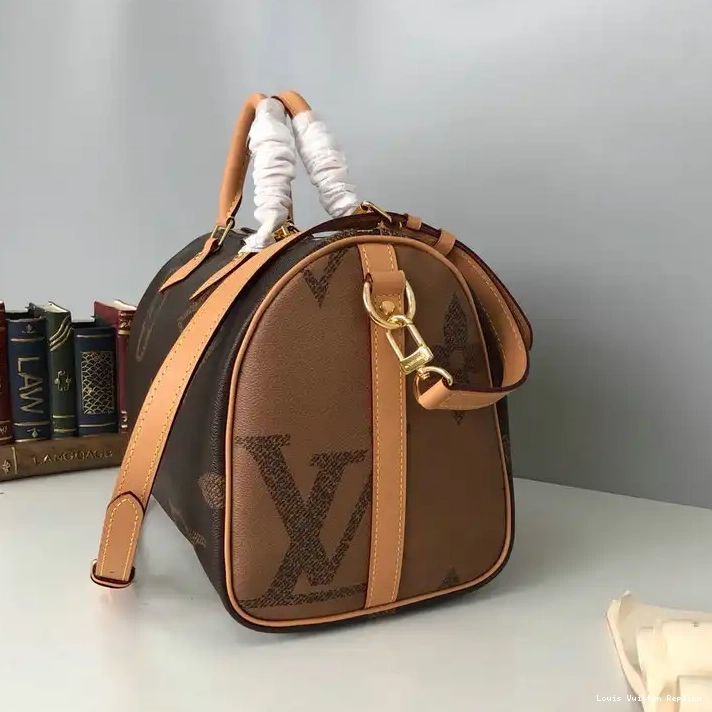 Affordable 20DJ11050 LV Bag 0217