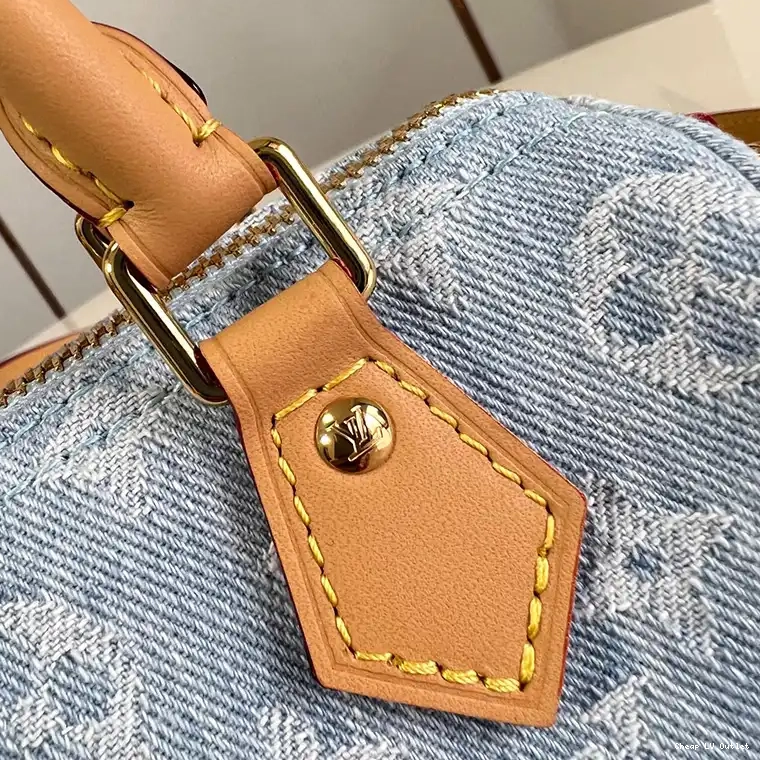 Replica LV Bags 2406YA0029 0207