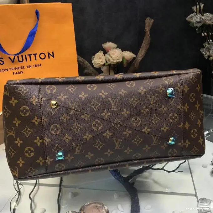 Cheap LV 19T1L0046 Bags 0208