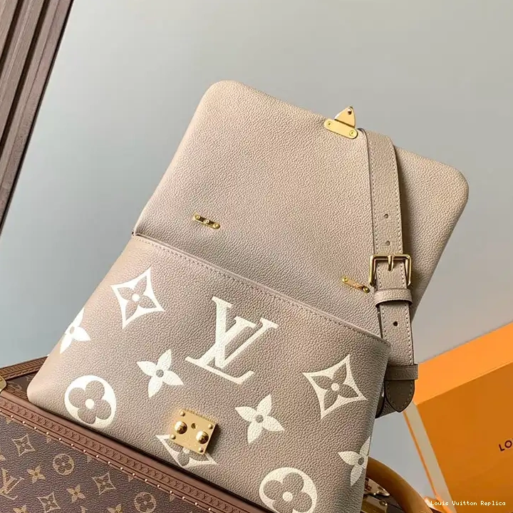 Replica LV 2409YA0054 Bags 0211