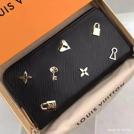 Reps 19T1L0176 LV Bags 0217