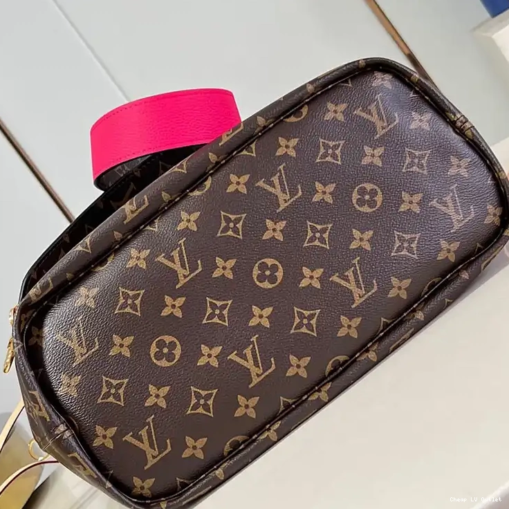 Reps 2410YA0158 LV Bags 0224