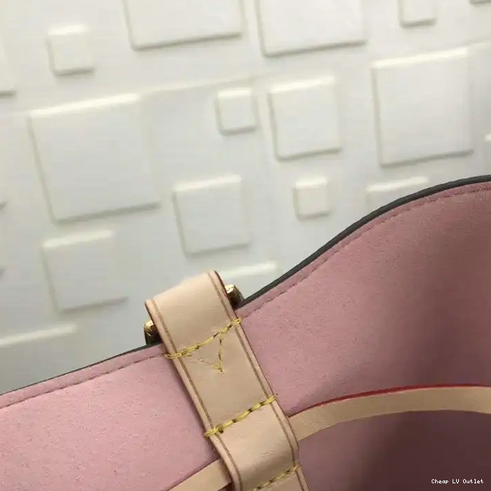 Reps 19T1L0499 Bags LV 0221