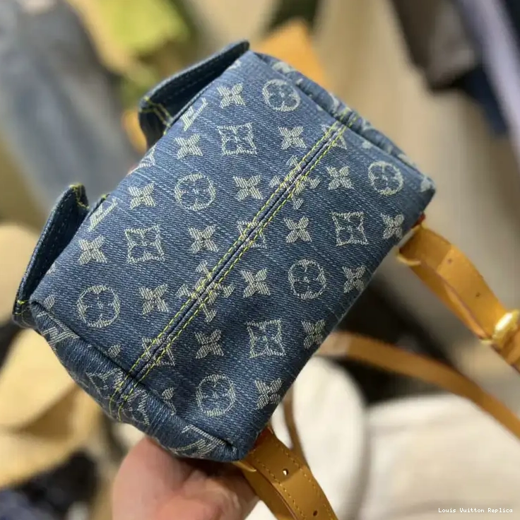 Reps Bag 2207YA0051 LV 0218