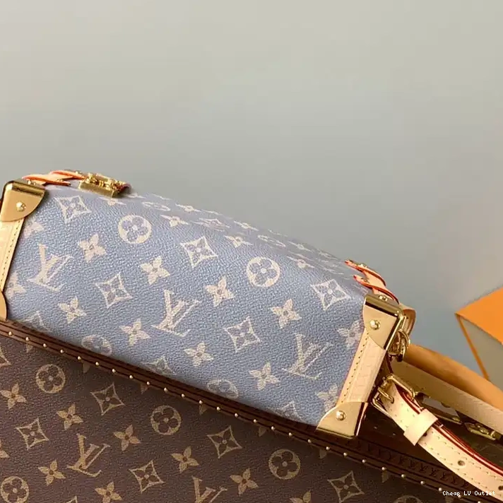 Reps 2409YA0067 LV Bags 0226