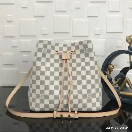 Reps 19T1L0499 Bags LV 0221