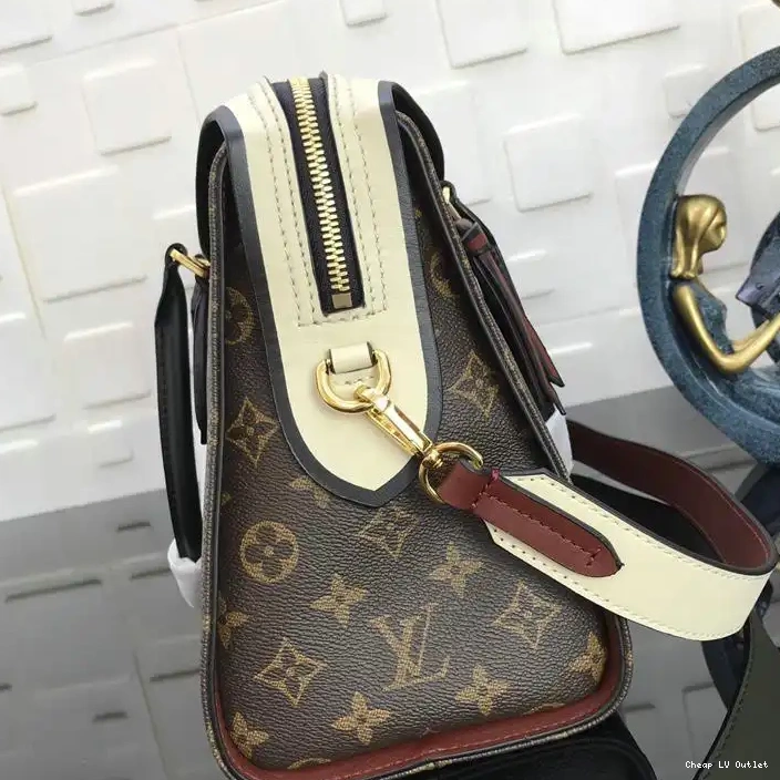 Affordable LV Bags 19T1L0334 0226