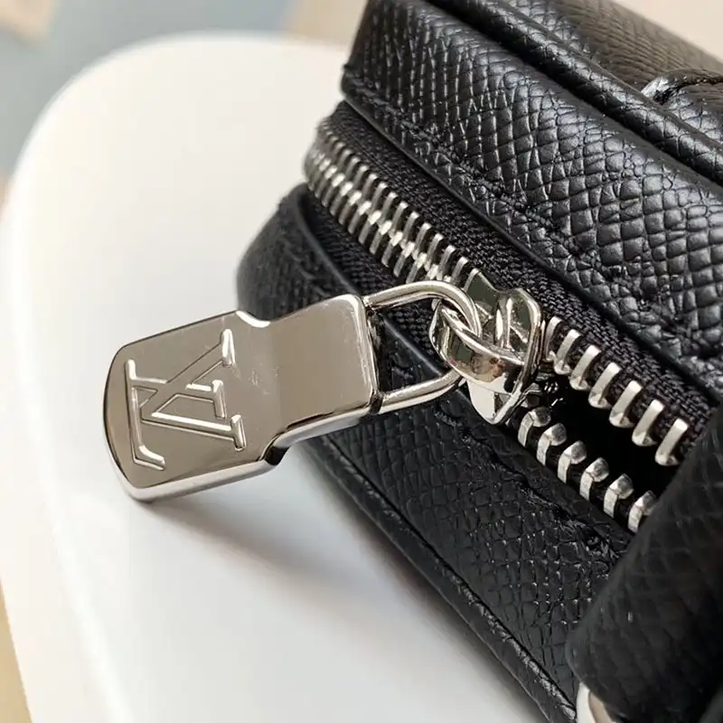 Reps LV Bracelet 19HT0107 0201